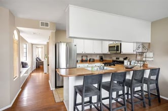 1121 Pittsfield Ln in Ventura, CA - Building Photo - Building Photo