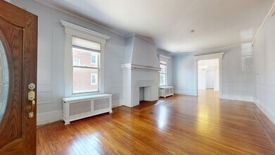 25 Reservoir Ave in Jersey City, NJ - Building Photo - Building Photo