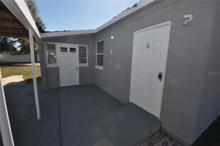 1445 E Stuart St in Bartow, FL - Building Photo