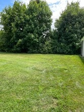 50 Schoolhouse Ln in Levittown, PA - Building Photo - Building Photo