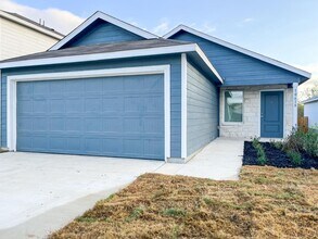 10618 Nye Pass in San Antonio, TX - Building Photo - Building Photo