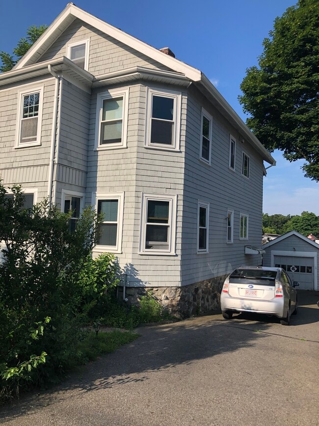 46 Lowell St in Lexington, MA - Building Photo - Building Photo