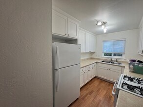 1211 Mayette Ave in Santa Rosa, CA - Building Photo - Building Photo