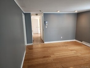 1570 Kenneth Ave in Baldwin, NY - Building Photo - Building Photo