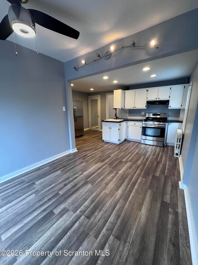 1019 Wheeler Ave in Scranton, PA - Building Photo - Building Photo