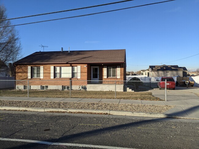 7976 W 2820 S, Unit A in Magna, UT - Building Photo - Building Photo