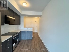 51 Clarington Blvd in Bowmanville, ON - Building Photo - Building Photo