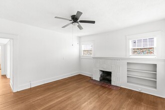 Cullom Flats in Birmingham, AL - Building Photo - Interior Photo