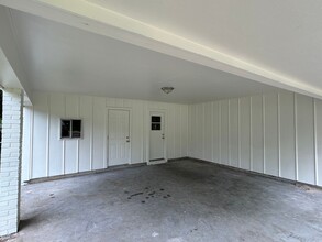 810 Louis Wilson Dr in Brandon, MS - Building Photo - Building Photo