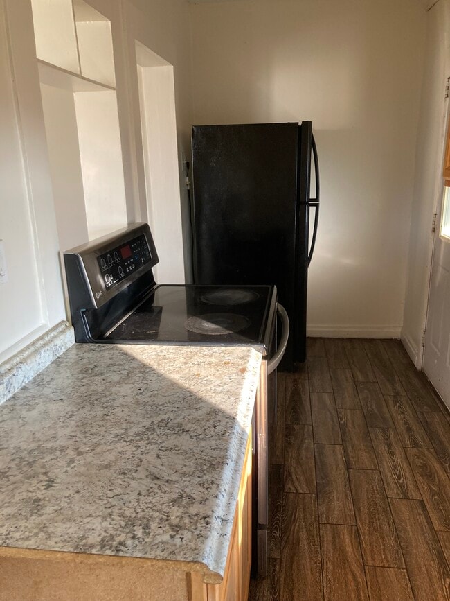 916 Maple St in Scranton, PA - Foto de edificio - Building Photo