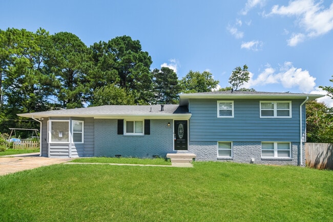 property at 2208 Sharon St NW