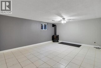 1279 Tourangeau Rd in Windsor, ON - Building Photo - Building Photo