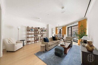 164 W 74th St, Unit PHA in New York, NY - Building Photo - Building Photo