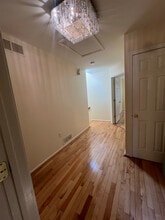 7 Sassafras Dr in Lumberton, NJ - Foto de edificio - Building Photo