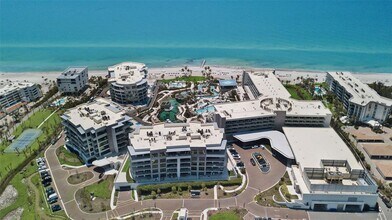 1591 Gulf of Mexico Dr in Longboat Key, FL - Building Photo - Building Photo