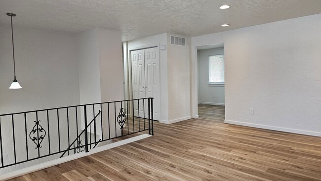 property at 3317 W Targee St