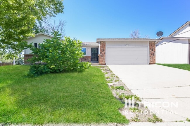 property at 3200 S Princess Cir