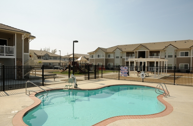 Sycamore Family Apartments in Arvin, CA - Building Photo - Building Photo