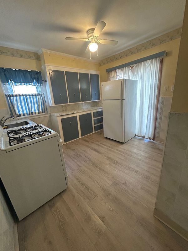 71 Page St in Buffalo, NY - Building Photo - Building Photo