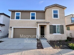 36988 Camino Spgs Ave in Murrieta, CA - Building Photo - Building Photo