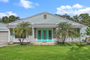 401 E St in St. Augustine, FL - Building Photo