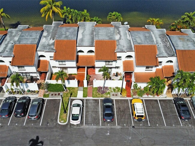 1331 SW 124th Ct in Miami, FL - Building Photo - Building Photo