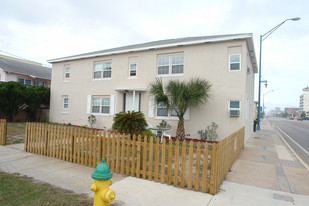 617 Riverview Blvd Apartments