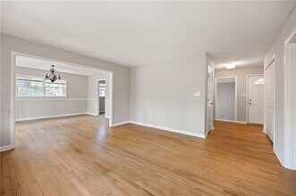 86 Pioneer Trail in Marietta, GA - Building Photo - Building Photo