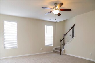 5817 Grande River Rd in College Park, GA - Building Photo - Building Photo