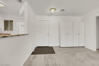 2373 Wooster Cir in Las Vegas, NV - Building Photo - Building Photo