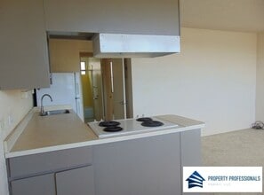 270 Ululani St in Hilo, HI - Building Photo - Building Photo
