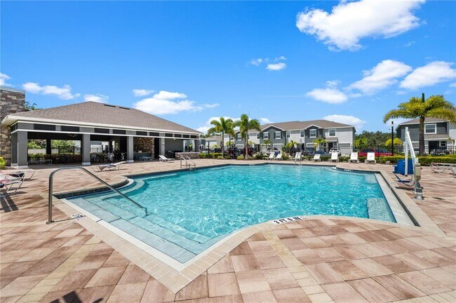 8924 Milestone Dr in Sarasota, FL - Building Photo - Building Photo