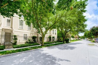 1017 Joe Annie St in Houston, TX - Building Photo - Building Photo