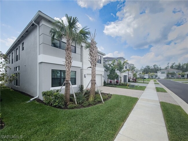 property at 12813 Hawkins Dr