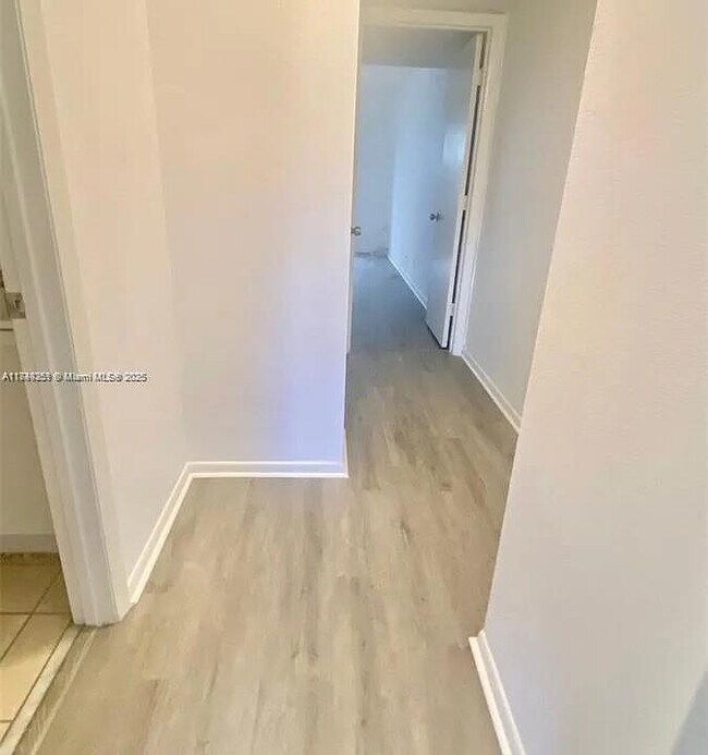 1200 NW 87th Ave in Coral Springs, FL - Building Photo - Building Photo