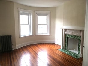 1330 Commonwealth Ave in Boston, MA - Building Photo - Building Photo