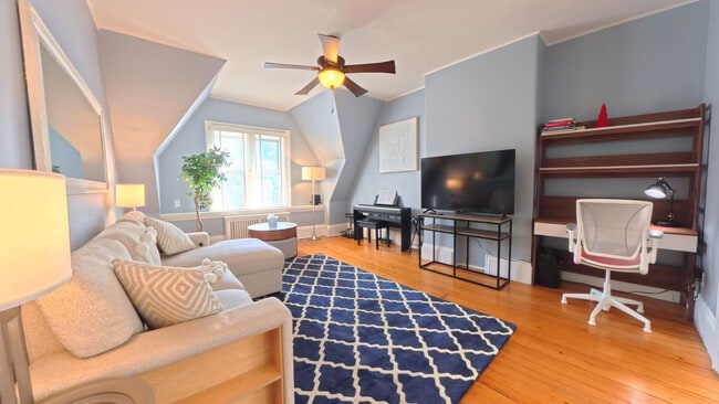 133 Walnut St, Unit SI FL3-ID1586658P
