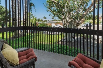 155 Rosebay Dr, Unit 31 in Encinitas, CA - Building Photo - Building Photo
