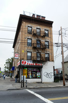 1458 31st Ave in Astoria, NY - Foto de edificio - Building Photo