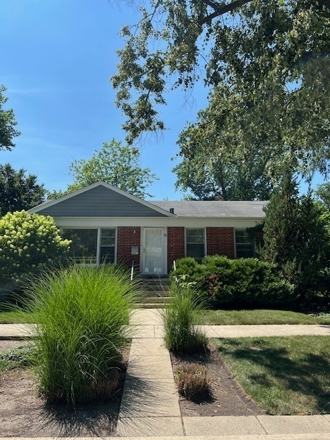 property at 2001 Noyes St