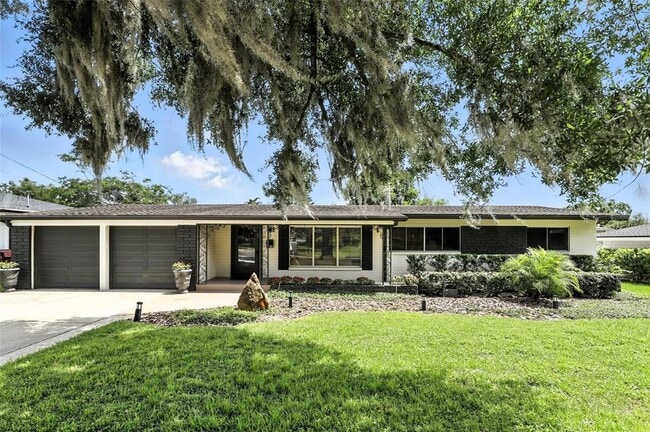 100 W New Hampshire St in Orlando, FL - Building Photo - Building Photo
