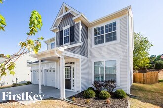 14829 Brotherly Ln in Charlotte, NC - Foto de edificio - Building Photo