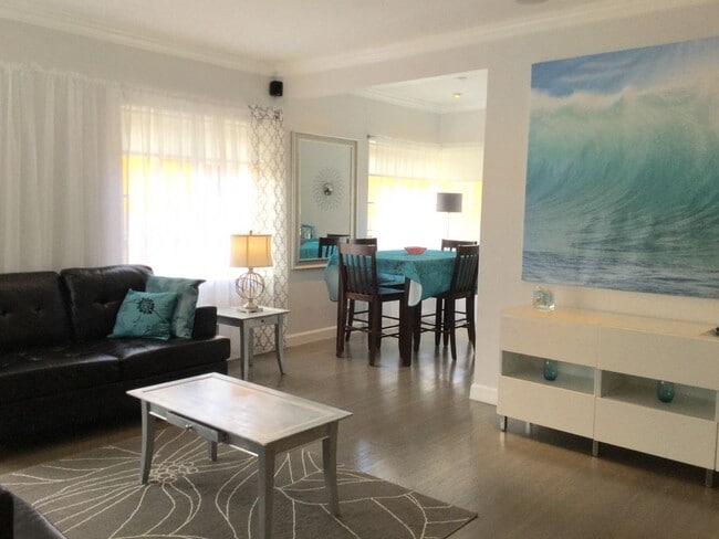 1535 Jackson St in Hollywood, FL - Foto de edificio - Building Photo