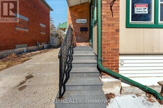 24 Onward Ave in Kitchener, ON - Building Photo - Building Photo