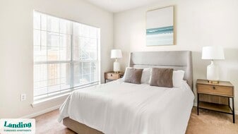 11144 Fuqua St in Houston, TX - Building Photo