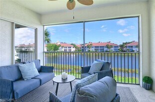 3035 Horizon Ln in Naples, FL - Building Photo