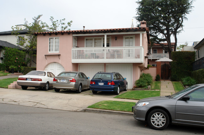 1762 Glendon Ave in Los Angeles, CA - Building Photo - Building Photo