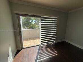 7801 NE 4th Ct in Miami, FL - Building Photo - Building Photo