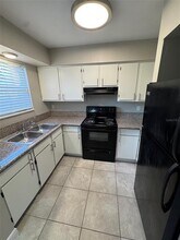 1181 Bentley Rd in Leesburg, FL - Foto de edificio - Building Photo
