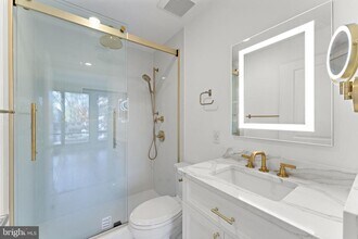 1536 N Scott St in Arlington, VA - Building Photo - Building Photo